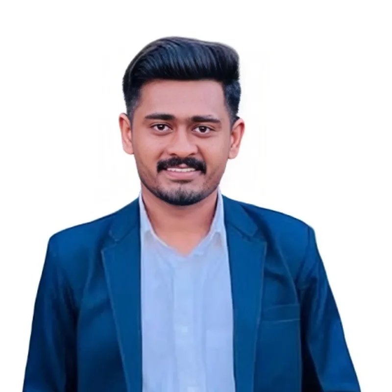 Portrait of Jay Manek, Senior Frontend Developer at Ramest Technolabs